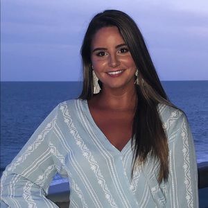 Meet your Posher, Julia
